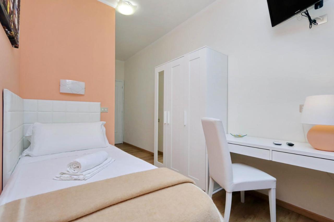 Antico Platano Bed & Breakfast Rome Bagian luar foto