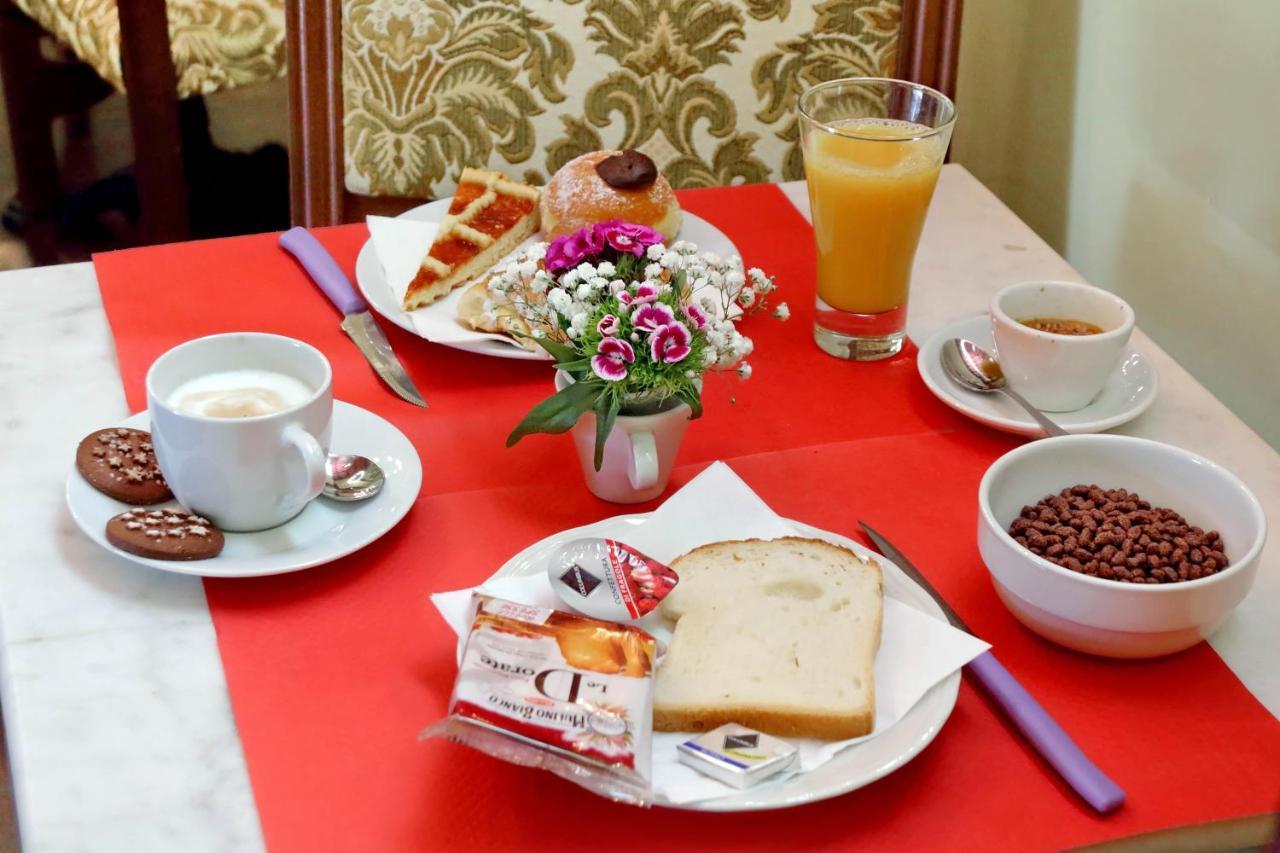 Antico Platano Bed & Breakfast Rome Bagian luar foto